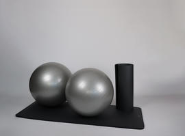 Material de pilates: Oxímoro, entre Solstícios e Equinócios